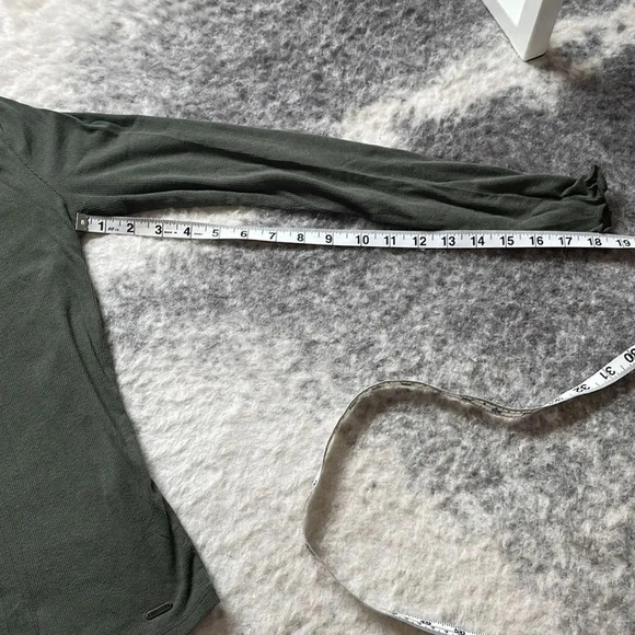 🔥4/$20 Hollister  Ruffle Turtleneck - Picture 10 of 12